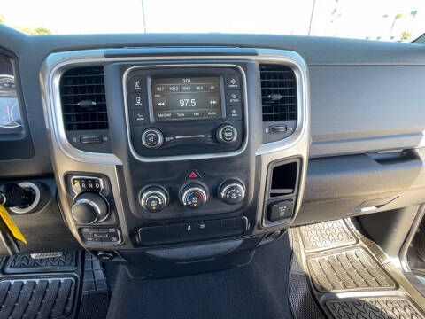 2014 RAM 1500 SLT