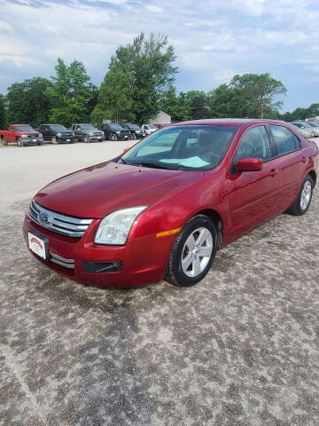 2008 Ford Fusion for sale at WESTSIDE GARAGE LLC in Keokuk IA