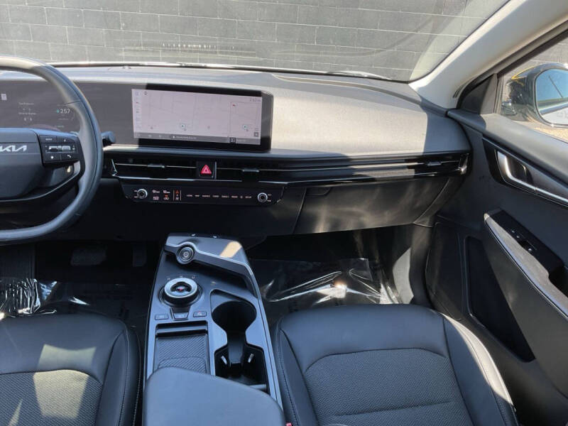 2025 Kia EV6 Light Long Range