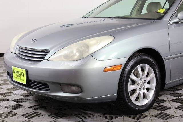 2004 Lexus ES 330