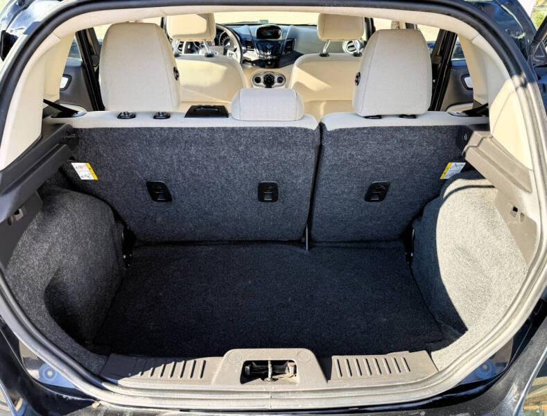 2016 Ford Fiesta SE