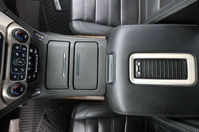 2020 GMC Yukon XL Denali