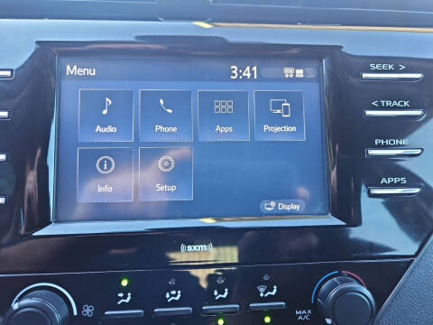 2020 Toyota Camry LE