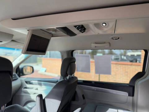 2011 Volkswagen Routan