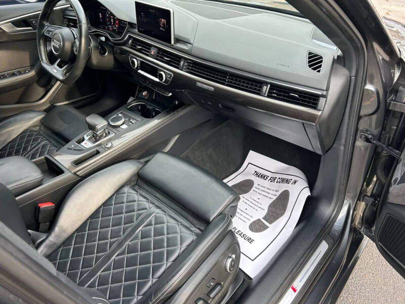 2019 Audi S4 3.0T quattro Premium Plus