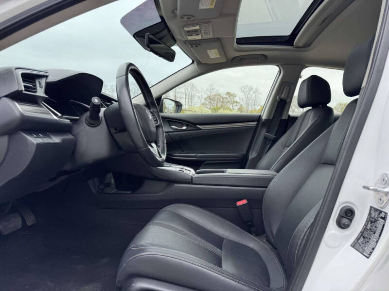 2019 Honda Civic EX-L