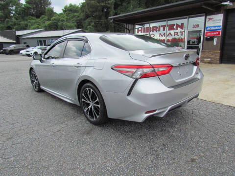 2018 Toyota Camry SE