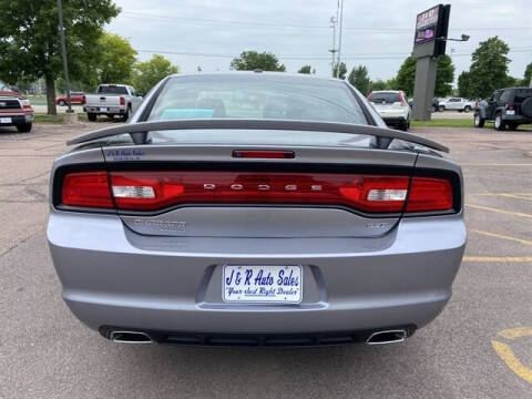 2014 Dodge Charger SXT Plus