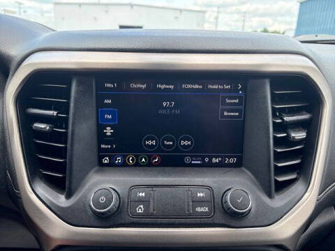 2022 GMC Acadia Denali