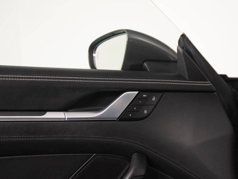 2022 Porsche 911 Carrera 4S