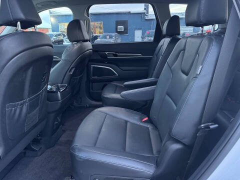 2024 Kia Telluride S