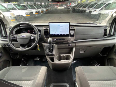 2022 Ford Transit 350 XLT