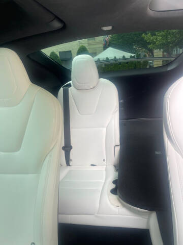 2018 Tesla Model X 75D