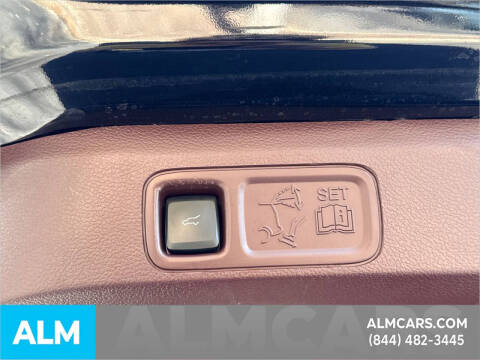 2021 Lincoln Navigator Black Label