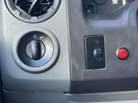 2012 Ford E-Series E-250
