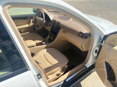 2003 Mercedes-Benz C-Class C 240