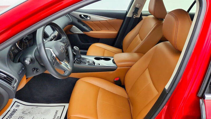 2023 Infiniti Q50 Luxe