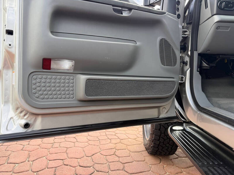 2002 Ford Excursion XLT