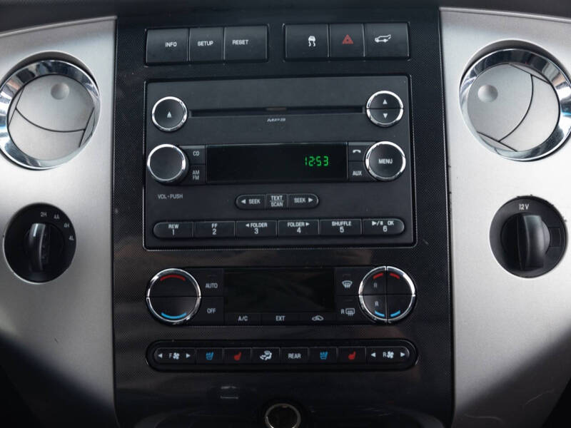 2011 Ford Expedition EL XLT