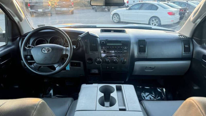 2012 Toyota Tundra Grade