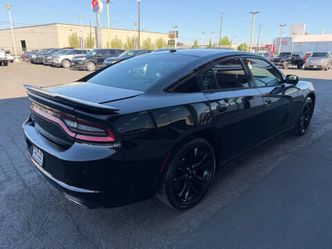 2018 Dodge Charger SXT