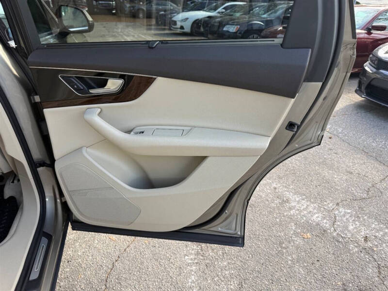 2017 Audi Q7 3.0T quattro Prestige