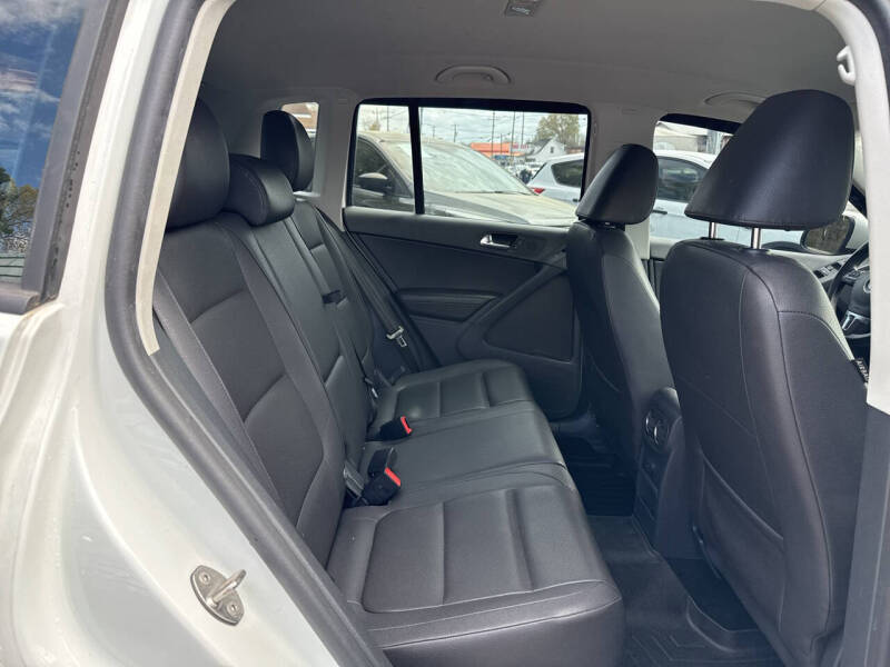 2017 Volkswagen Tiguan 2.0T S 4Motion