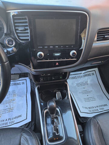 2020 Mitsubishi Outlander SEL