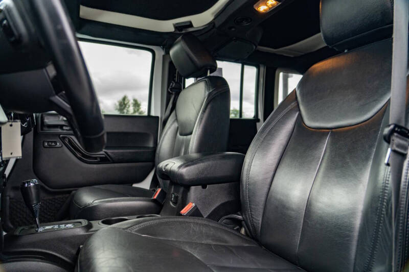 2015 Jeep Wrangler Unlimited Altitude