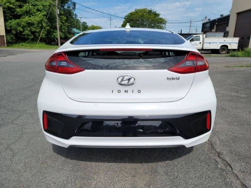2017 Hyundai Ioniq Hybrid SEL