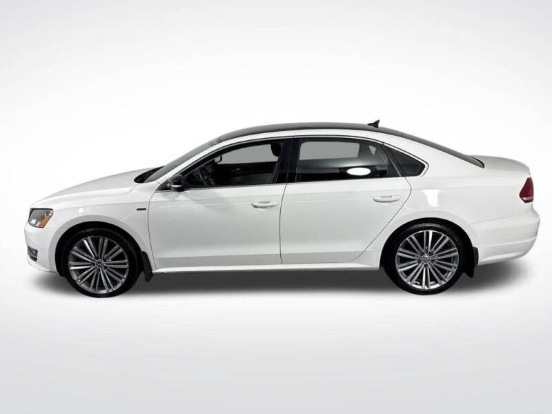 2015 Volkswagen Passat 1.8T Sport