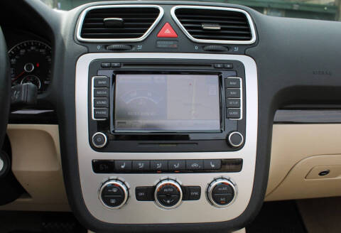 2014 Volkswagen Eos Executive SULEV