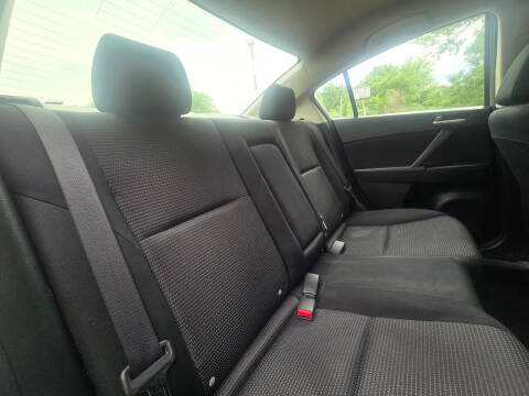 2013 Mazda MAZDA3 i Touring