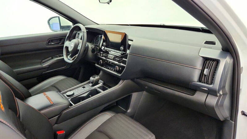 2024 Nissan Pathfinder Rock Creek