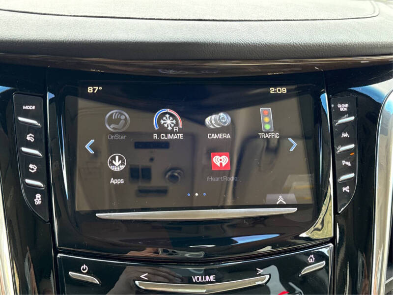 2018 Cadillac Escalade Luxury