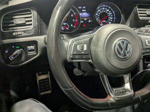 2016 Volkswagen Golf GTI S