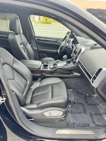 2013 Porsche Cayenne S Hybrid