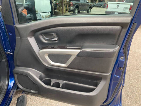 2019 Nissan Titan PRO-4X