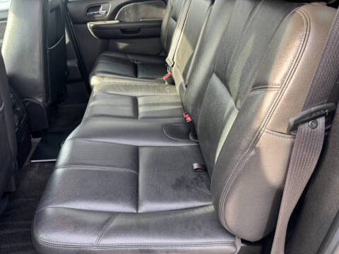 2013 Chevrolet Avalanche LT Black Diamond