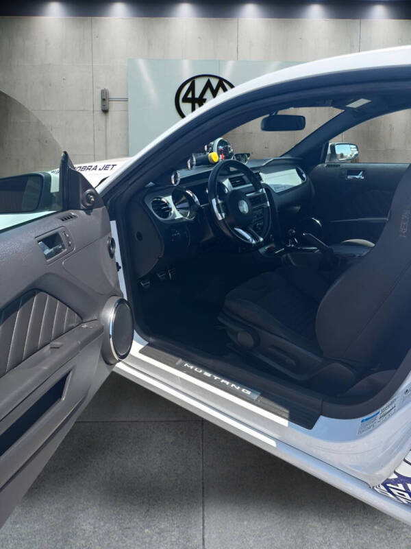 2014 Ford Mustang GT Premium