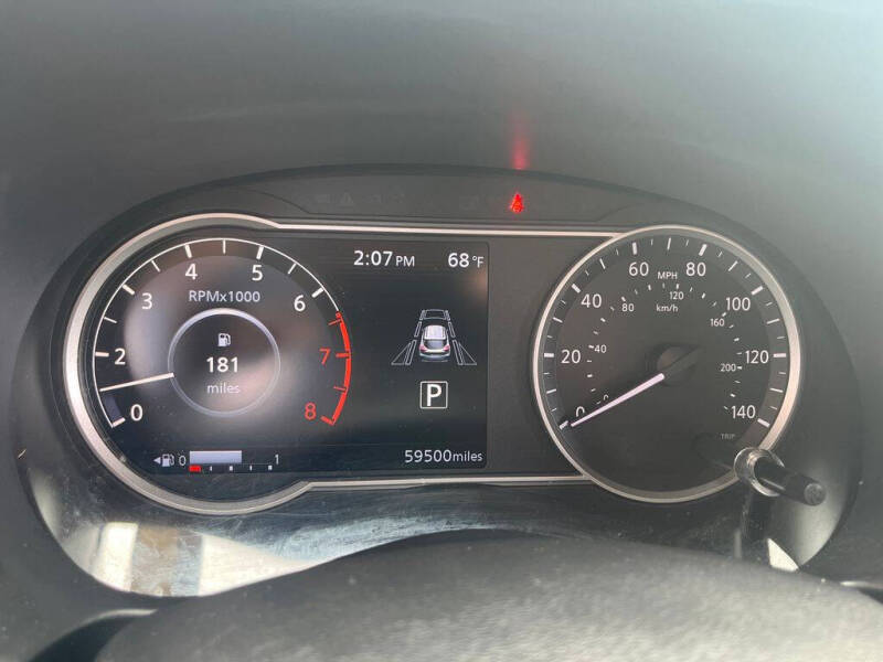 2020 Nissan Kicks SR