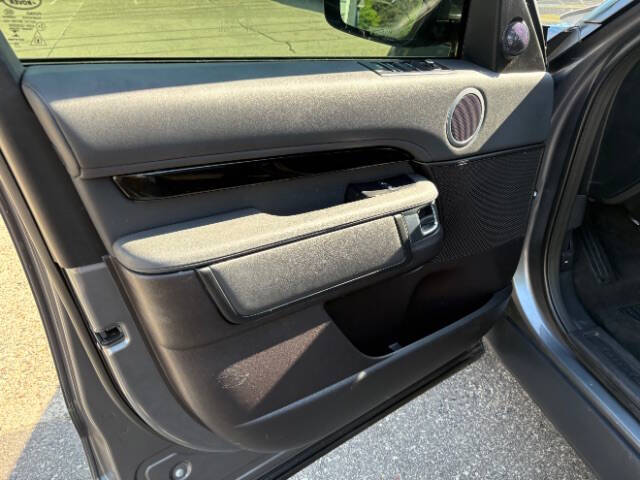2019 Land Rover Discovery SE