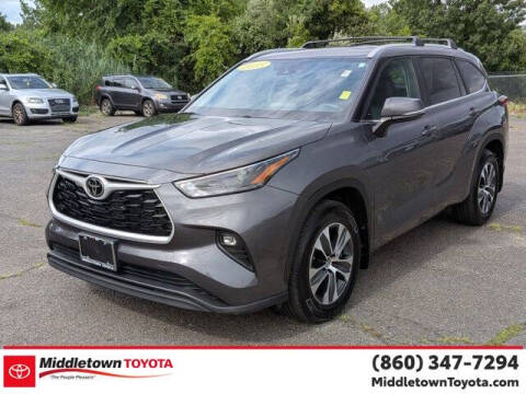2025 Toyota Highlander XLE