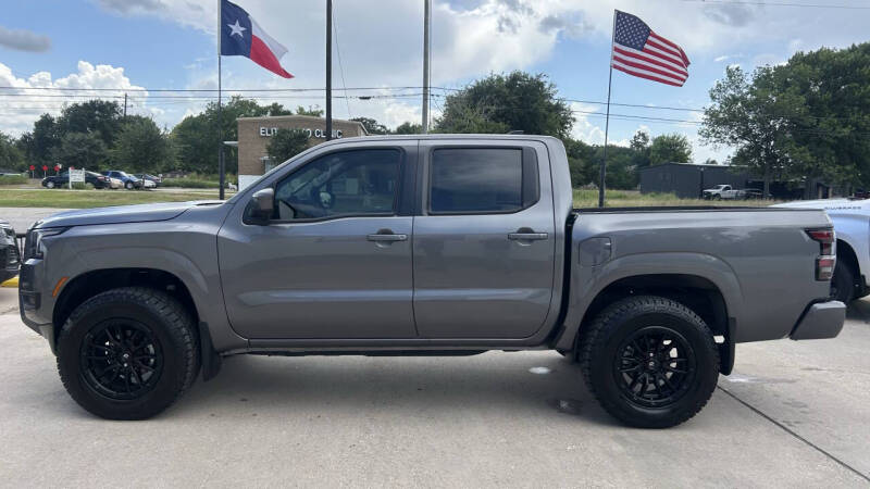 2025 Nissan Frontier S