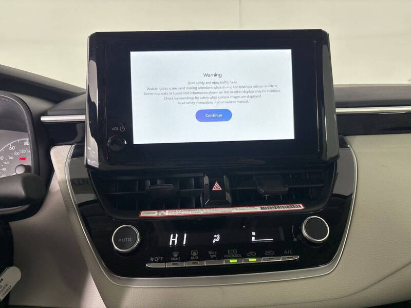 2025 Toyota Corolla LE