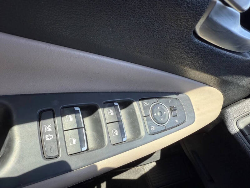 2019 Hyundai Santa Fe Ultimate 2.0T