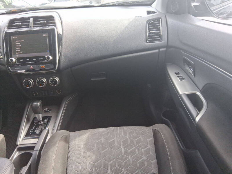 2021 Mitsubishi Outlander Sport SE