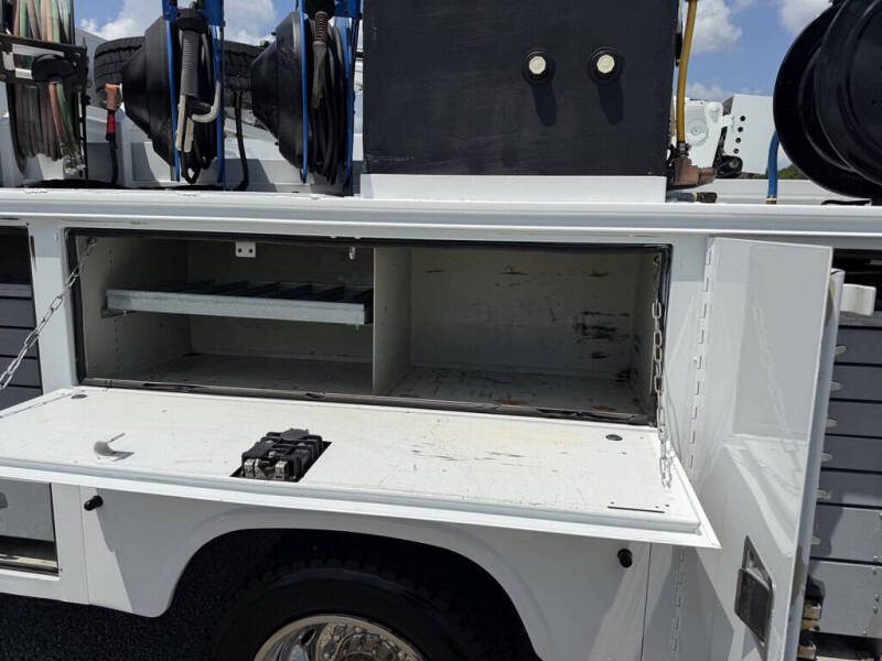 2012 Ford F-550 Super Duty