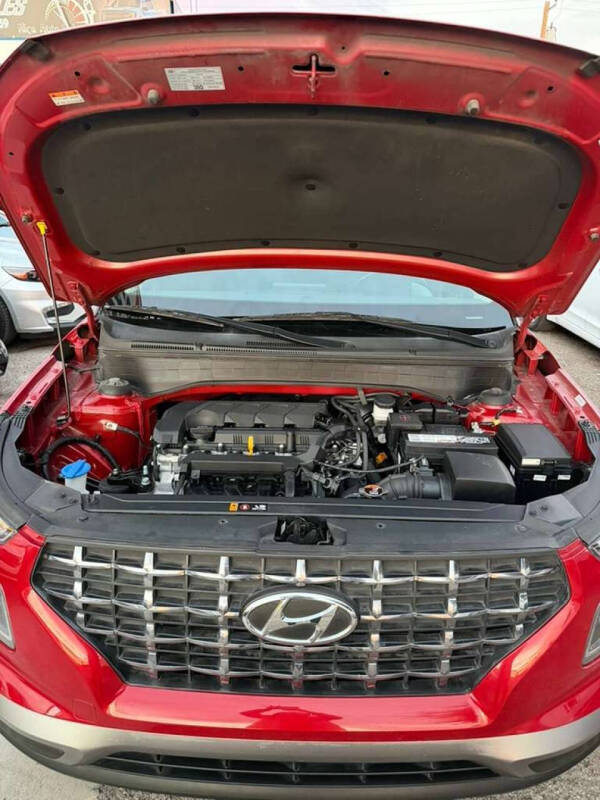 2022 Hyundai Venue SEL