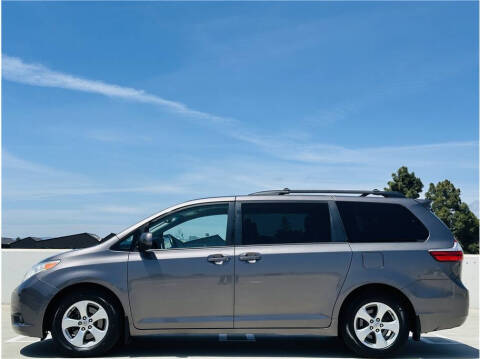 2017 Toyota Sienna